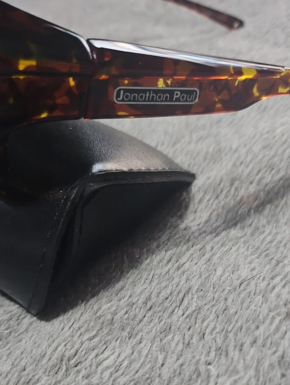 Johnathen Paul Proffesional Fit Overs